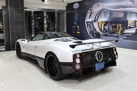 For Sale; Pagani Zonda F Clubsport | THE-LOWDOWN