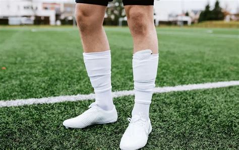 Cut soccer socks & their purpose: truly guide with FAQs here