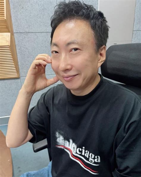 박명수 서울서 가장 핫한 거리 “서순라길 얼마 전 다녀와 타코 맛있더라”라디오쇼 손에 잡히는 뉴스 눈에 보이는 뉴스 뉴스엔