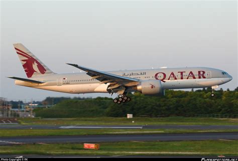 A Bbg Qatar Airways Boeing Dzlr Photo By Rk Id