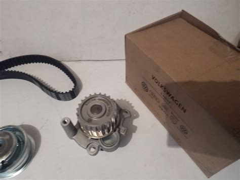 Kit Distribucion Volkswagen Beetle Jetta 2 0 L 99 14 T Oem Meses Sin