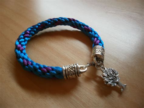 Pulsera Azul Y Morada Cola De Raton Con Charm Arbolito Bracelets