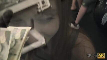 Man For Money Let Stranger Fuck His Slutty Girlfriend In Gym