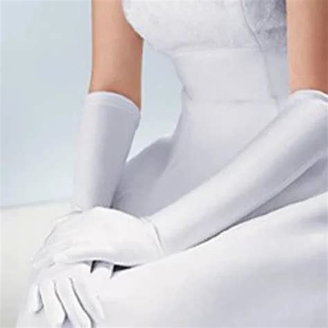 2017 Newest Opera Length Wedding Gloves Breathable Full Finger Satin Wedding Dress Accessories