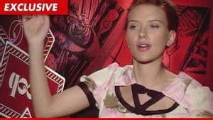 Scarlett Johansson Nude Photo Scandal News And Updates TMZ