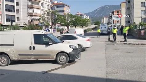 Kaza sonrası savrulan araç yayaya çarptı 1 ölü Haberler