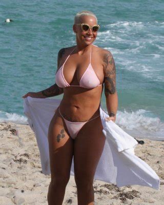 Amber Rose Busty And Booty Wearing String Bikini At The Beach In Miami Porn Pictures XXX Photos