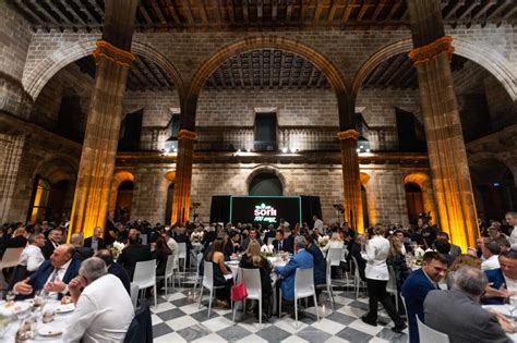 Sorli Celebra Els Anys Amb Un Gran Acte A La Llotja De Mar De Barcelona