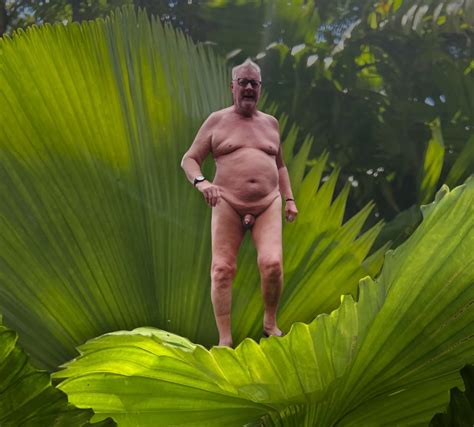 Flower Power Nude Pics XHamster