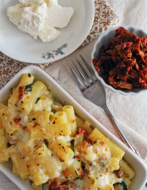 Mediterranean Macaroni And Cheese The Live In Kitchen