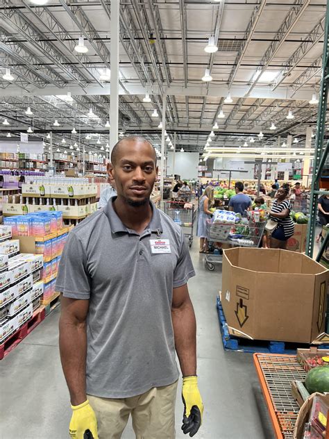 Costco Employees