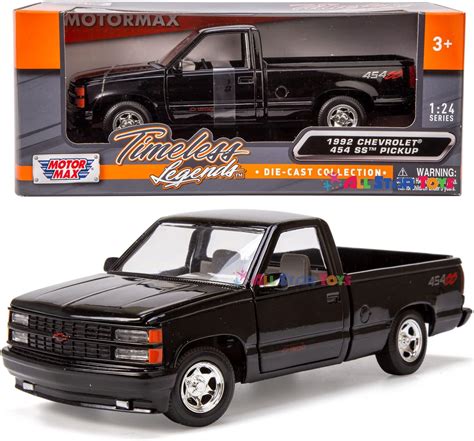 Amazon.com: Motormax 1992 Chevy 454SS Pickup Truck 1/24 Scale Diecast ...