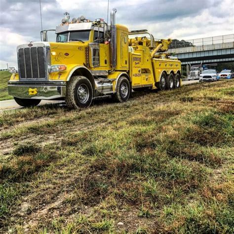 Heavy Duty Towing In Cleveland Interstate Towing Transport