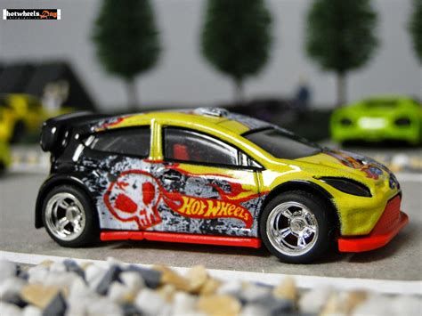 Hotwheels Day 12 Ford Fiesta Custom Team Hot Wheels High Speed Wheels 2012