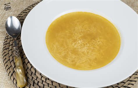 Sopa De Fideos Receta F Cil Y Casera Muy Reconfortante