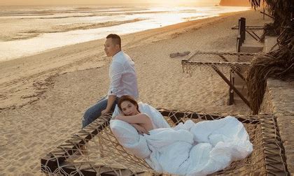 Ng C Trinh Tung Clip H U Tr Ng Ch P Nh Nude T O B O C Ng T Nh C T I Bali