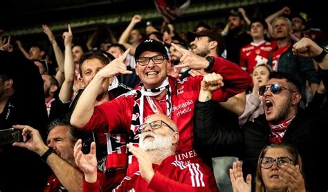 Ligue Le Stade Brestois Lance Sa Campagne Dabonnement Pour La