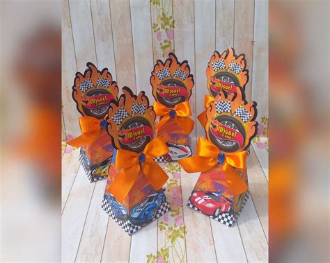 Caixa Pirâmide Hot Wheels Elo Produtos Especiais