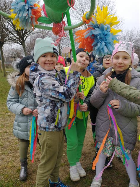 Powitanie Wiosny Przedszkole Nr 15 W Ostrowie Wielkopolskim