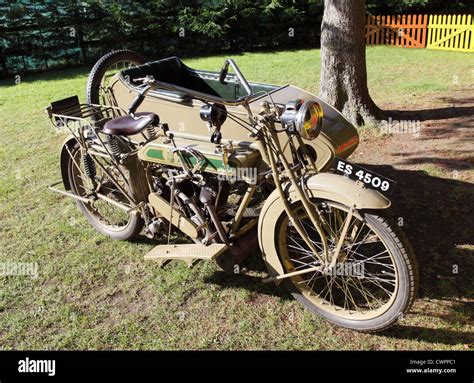 Vintage motorcycle sidecar hi-res stock photography and images - Alamy