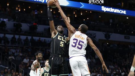 Kevin Durant Makes Winning Debut For Suns Over Hornets