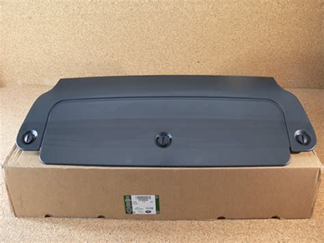 Genuine Land Rover Rear Bumper Towing Cover Range Rover On New