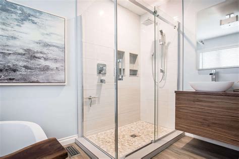 Choosing Between A Curbed Or Curbless Shower Cover Ups Flooring Bath