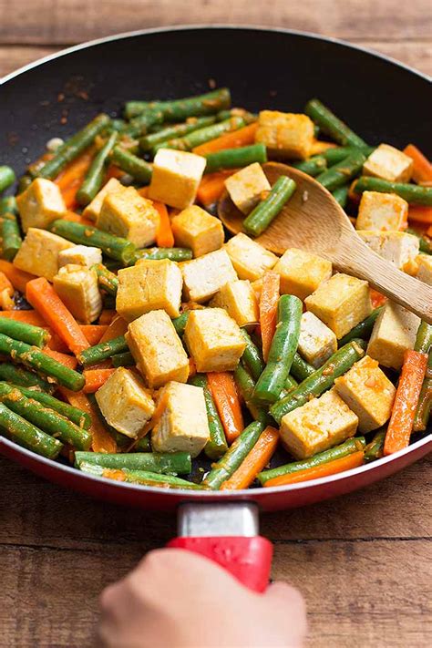 Sriracha Tofu Green Bean And Carrot Stir Fry Recipe