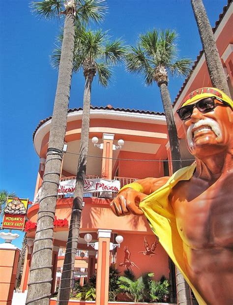 Clearwater Resident Hulk Hogan Opened A Store On Mandalay Avenue In