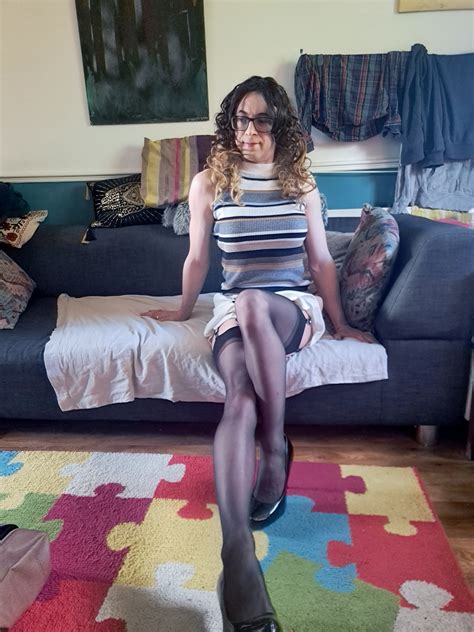 Danni Gets So Horny In Stockings And Heels Pics Xhamster