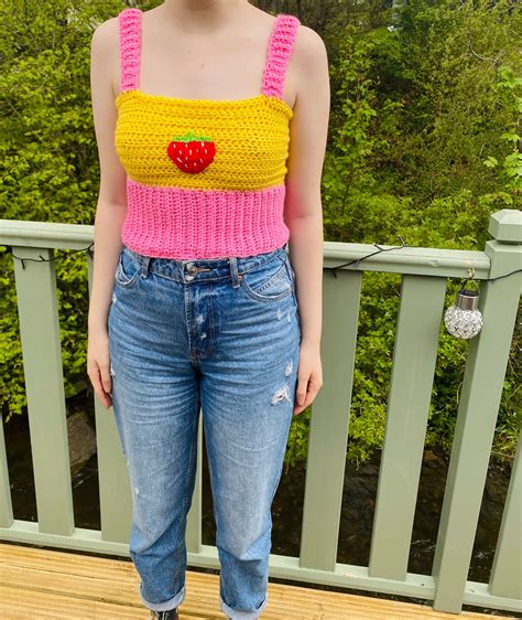 Crochet Pattern For Summer Strawberry Crochet Top Etsy 日本