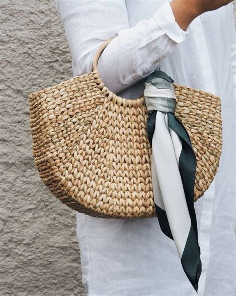 Pin By Monica Lardo On Bor Se Straw Bags Bags Cloth Bags