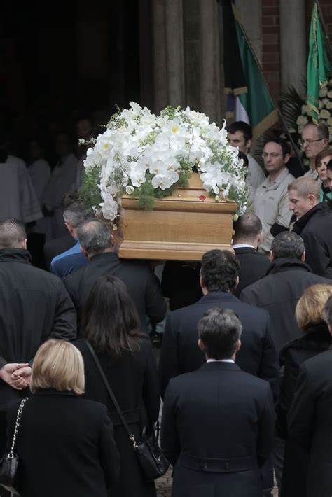 Ferrero I Funerali Ad Alba Corriere It