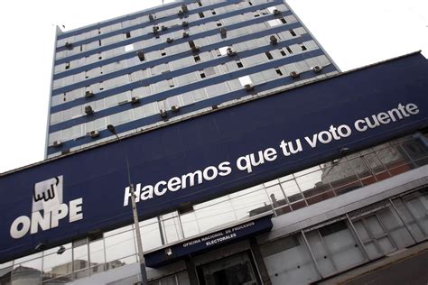 Onpe Traslada Material Electoral Para Las Elecciones Complementarias