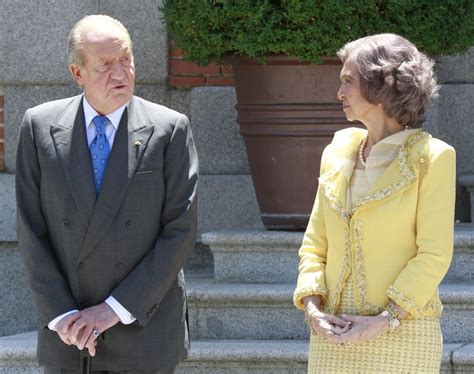 Vidéo Le Roi Juan Carlos Ier Despagne Et La Reine Sofia Despagne