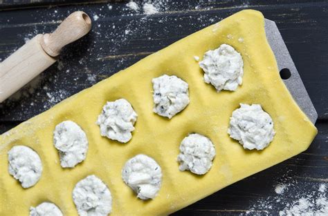 Ravioli Ripieni Di Pesce La Ricetta Con Un Ripieno Facile E Veloce