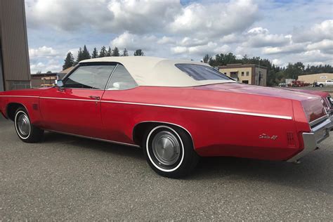 1972 OLDSMOBILE DELTA 88 ROYALE CONVERTIBLE Rear 3 4 224418