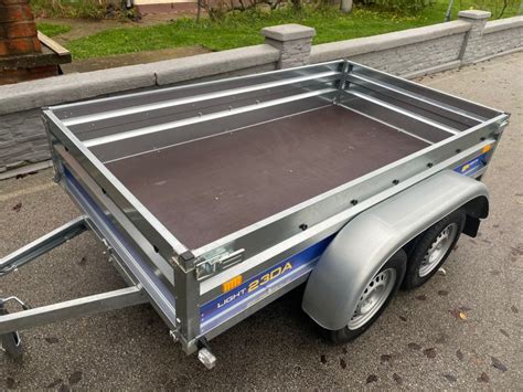 Autoprikolica Vesta Trailers Light Da X X Cm Kg