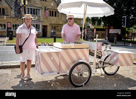 Ice Cream Vendor Uk Vintage Style Traditional English Ice Cream