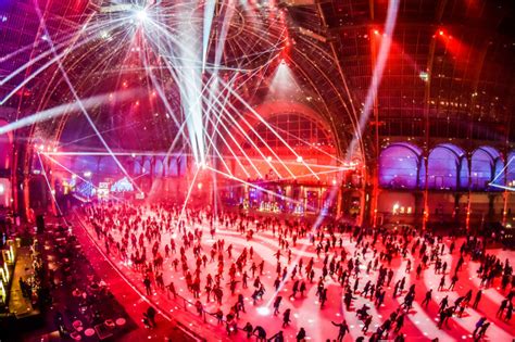 La plus grande patinoire intérieure éphémère du monde s installe à Paris