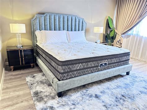 Home - Simmons | Leading Premium Mattress Brand