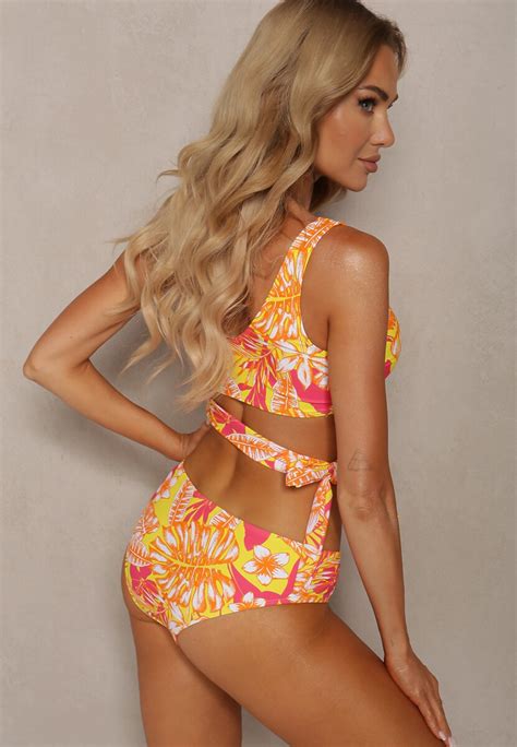 Żółte Bikini Asymetryczny Biustonosz z Wiązaniem pod Biustem Majtki Typu Figi Renesta Renee