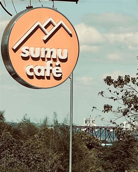 sumu cafe    sign  treat