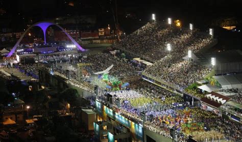 Carnaval 2024 Como chegar na Sapucaí para assistir o Desfile das