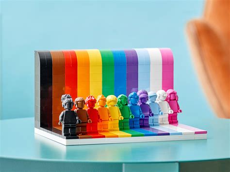 LEGO® Miscellaneous 40516 Jeder ist besonders mit Bildern | lifesteyl