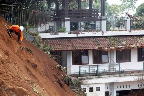 Viral Kafe Di Cugenang Yang Hilang Tergerus Longsor Akibat Gempa