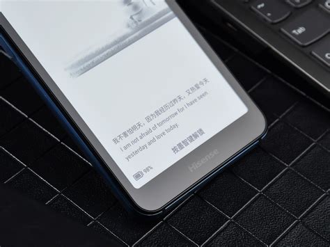 Купить Hisense A6 смартфон с двумя дисплеями E-Ink и LCD
