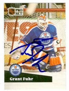 Grant Fuhr autographed hockey card (Edmonton Oilers) 1991 Pro Set #78