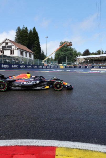 Max Verstappen logró la pole para la carrera sprint del sábado en el