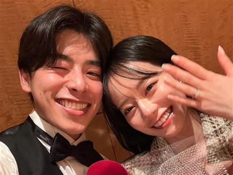 Youtuber・なこなこカップルが結婚発表！ なごみ、婚約指輪見つめ「念願の」「隙間なくぴったり」プロポーズ動画も反響22 All